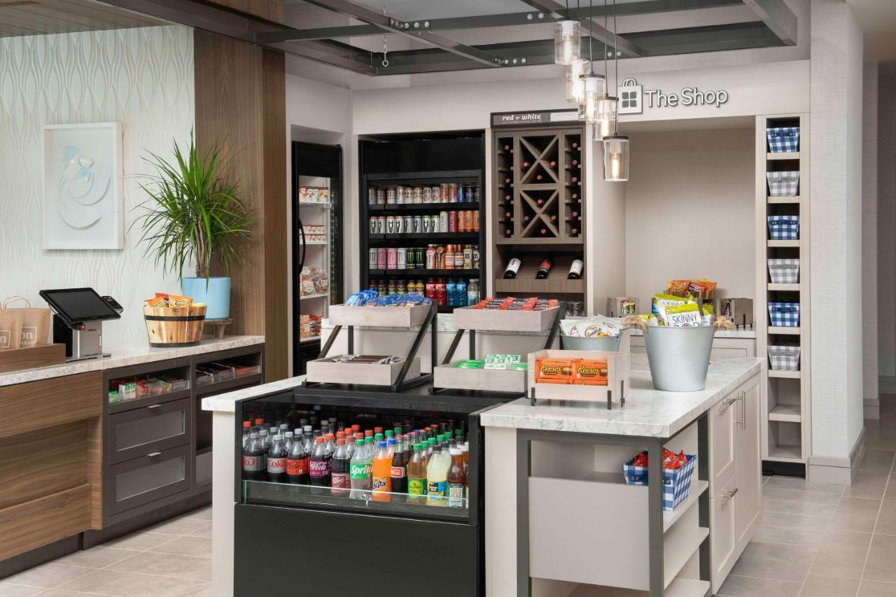 Hilton Garden Inn Pensacola Downtown מראה חיצוני תמונה
