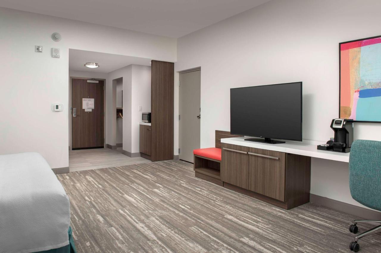 Hilton Garden Inn Pensacola Downtown מראה חיצוני תמונה