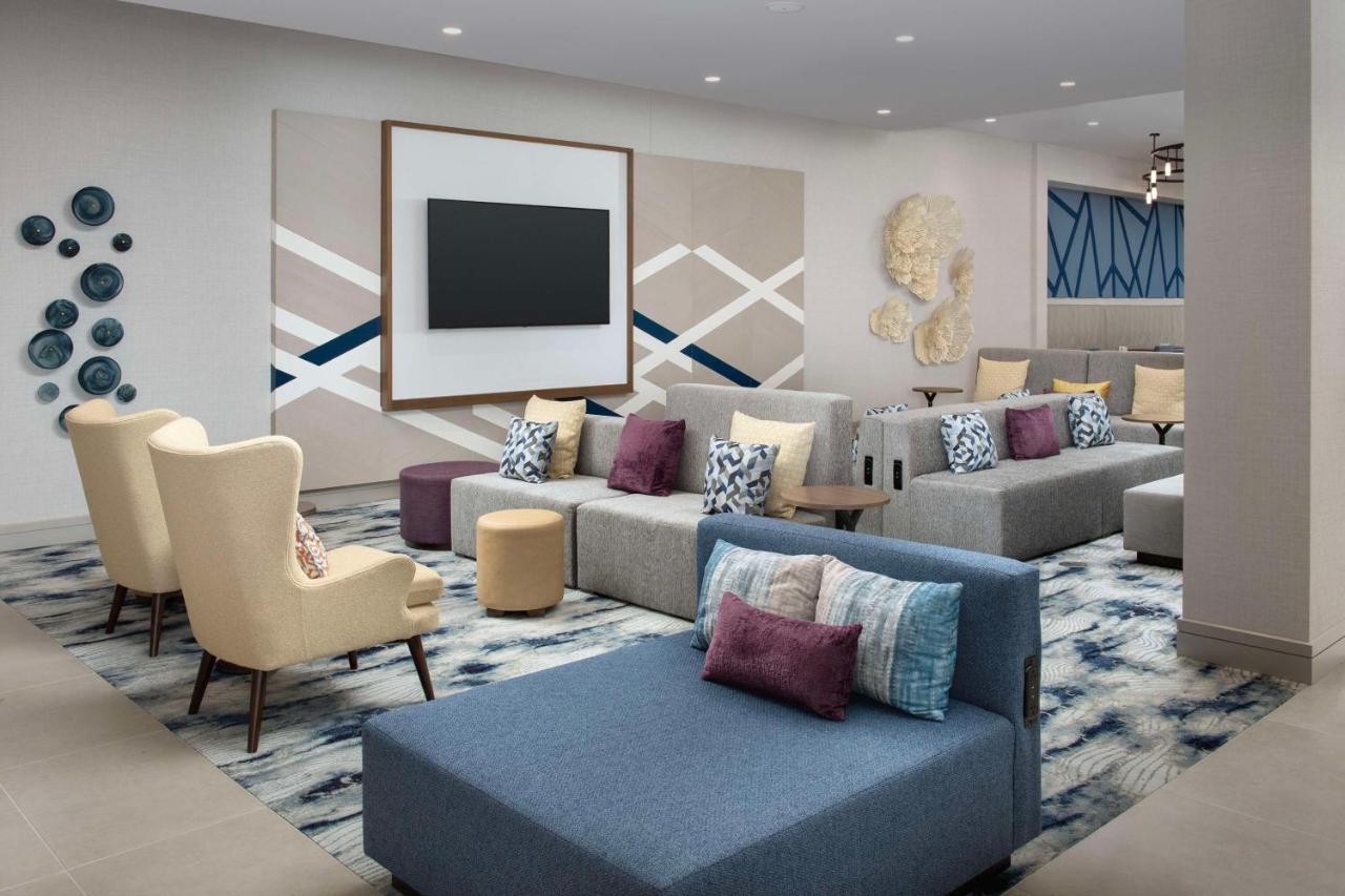 Hilton Garden Inn Pensacola Downtown מראה חיצוני תמונה