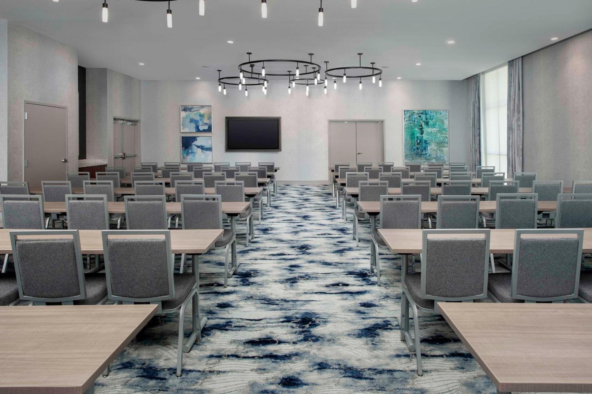 Hilton Garden Inn Pensacola Downtown מראה חיצוני תמונה