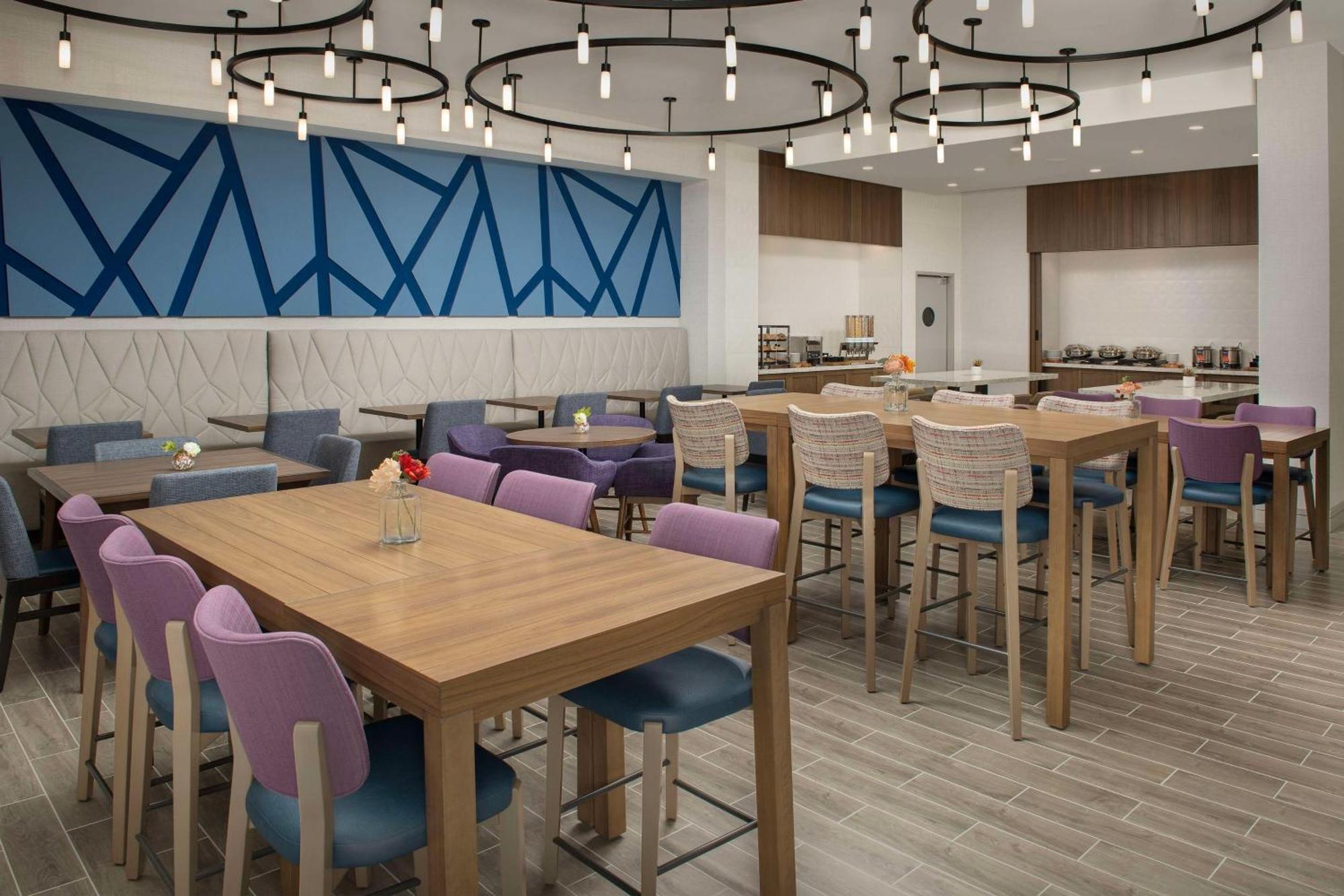 Hilton Garden Inn Pensacola Downtown מראה חיצוני תמונה